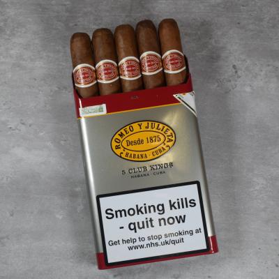 Romeo y Julieta Club Kings Cigar - Tin of 5Romeo y Julieta Club Kings Cigar - Tin of 5