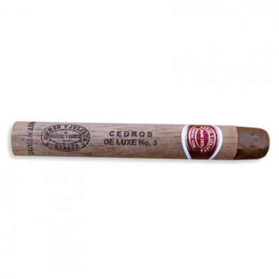 Romeo y Julieta Cedros de Luxe No. 3 Cigar - 1 SingleRomeo y Julieta Cedros de Luxe No. 3 Cigar - 1 Single