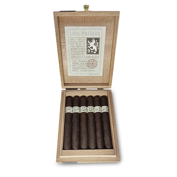 私人聯盟9號托羅特級LIGA PRIVADA NO.9 TORO ESPECIAL