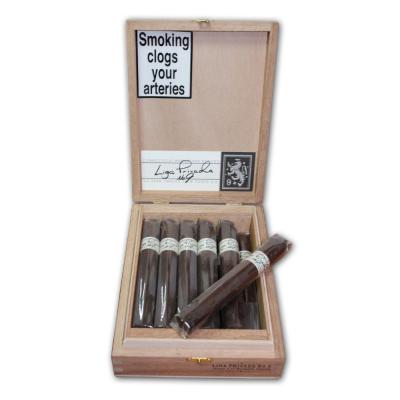 Drew Estate Liga Privada No. 9 Belicoso Fino Cigar - Box of 12Drew Estate Liga Privada No. 9 Belicoso Fino Cigar - Box of 12