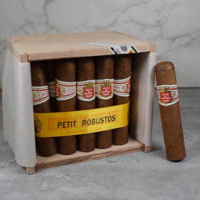 Hoyo de Monterrey Petit Robusto Cigar - Cabinet of 25Hoyo de Monterrey Petit Robusto Cigar - Cabinet of 25